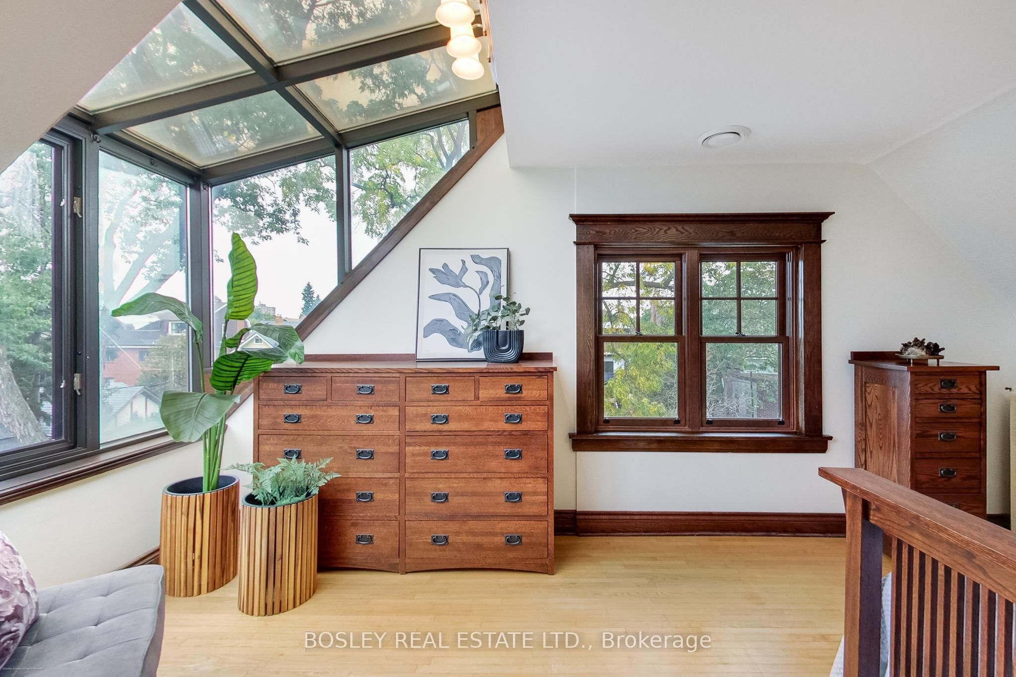 161 Westminster Avenue Property Photo 19