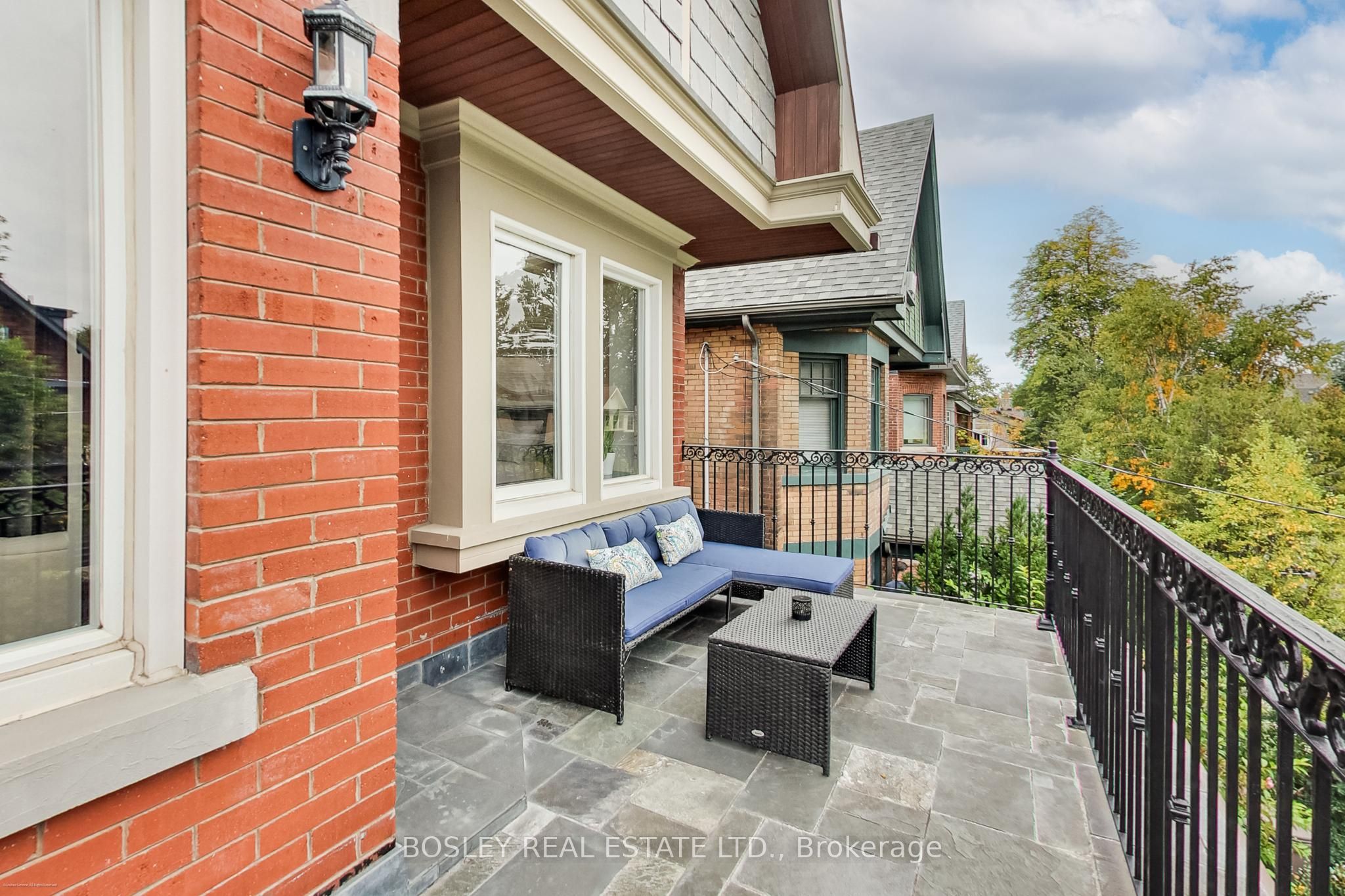 161 Westminster Avenue Property Photo 29