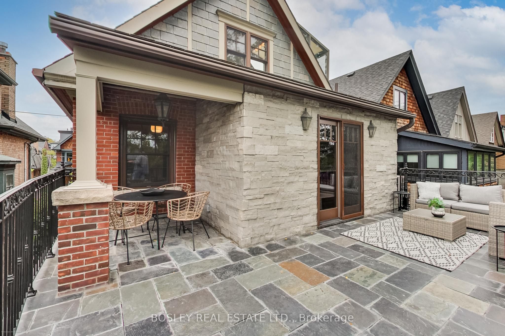 161 Westminster Avenue Property Photo 34