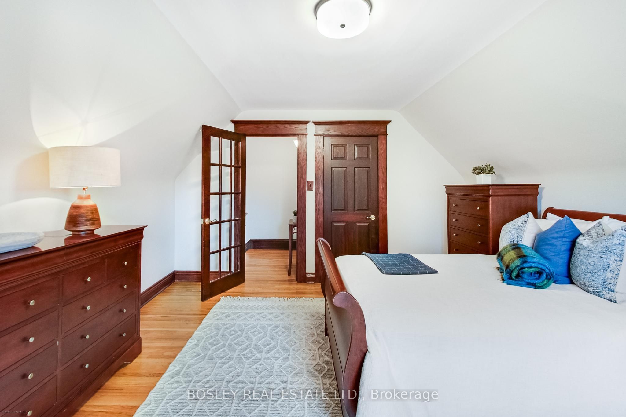 161 Westminster Avenue Property Photo 40