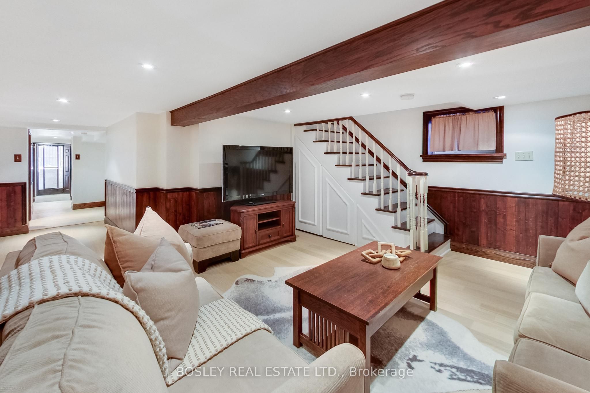161 Westminster Avenue Property Photo 41