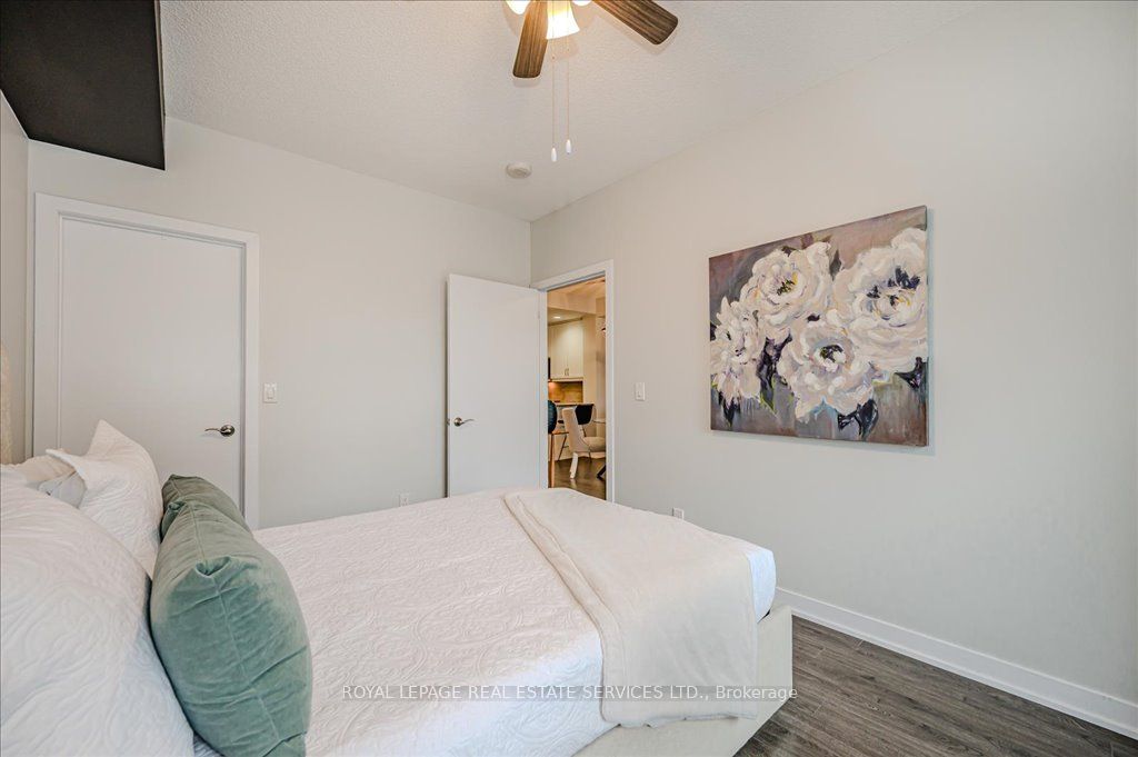 551 Maple Avenue 615 Property Photo 18