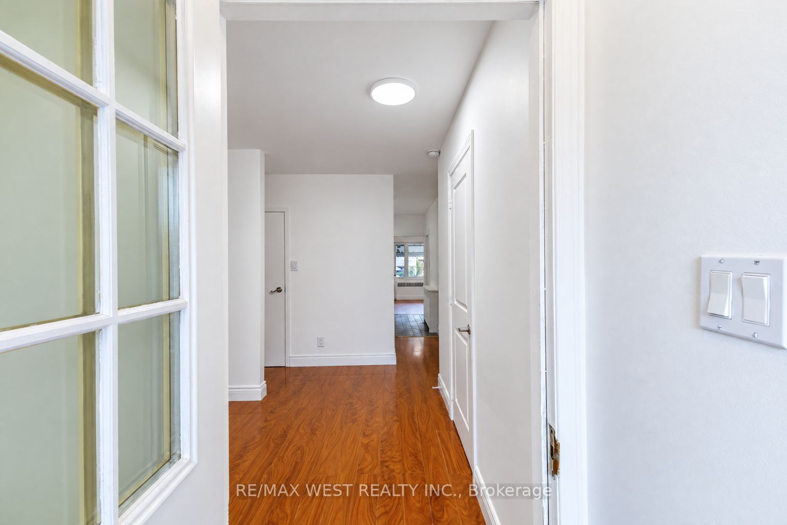 203 Islington Avenue Main Property Photo 12