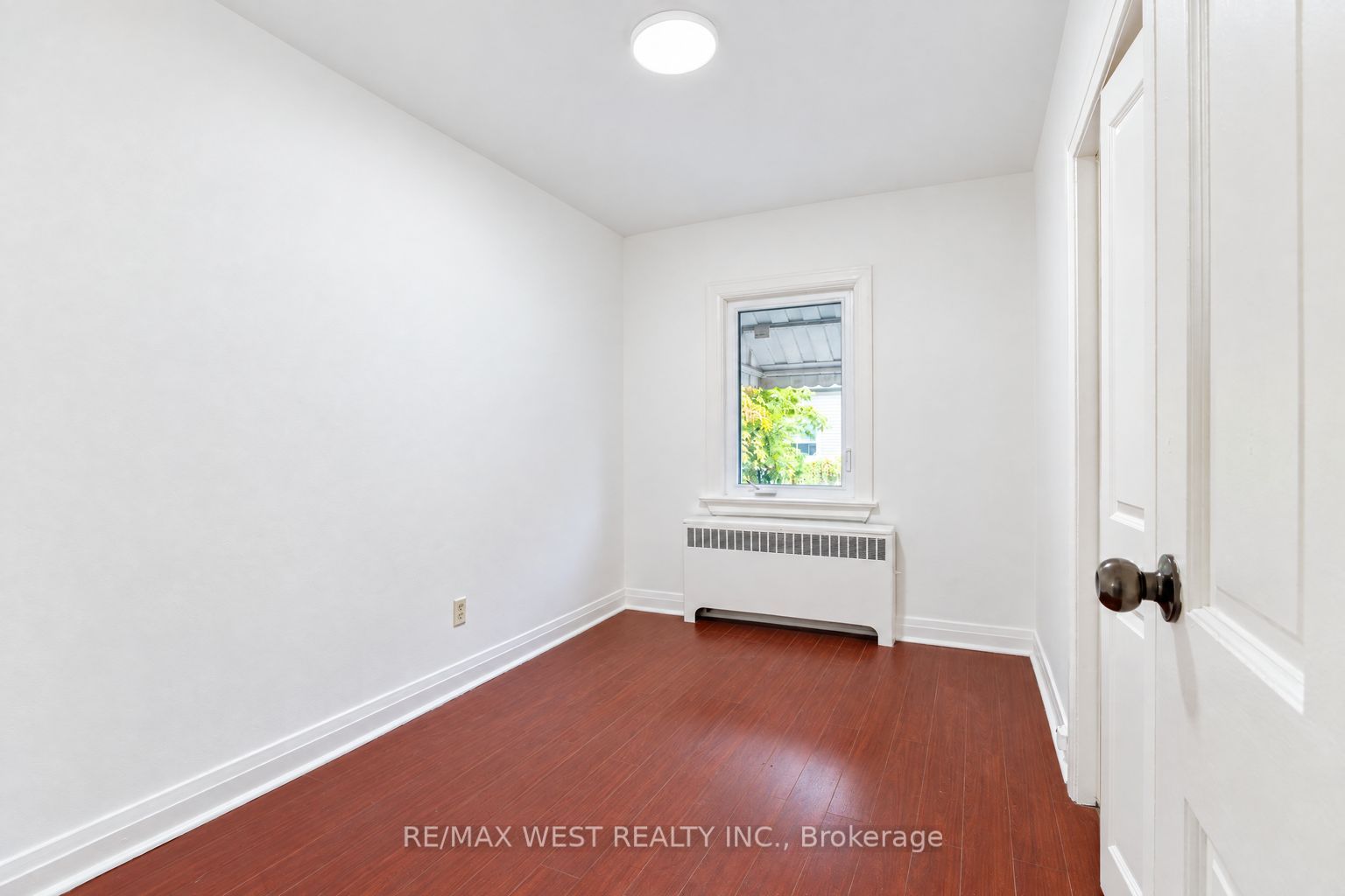 203 Islington Avenue Main Property Photo 30
