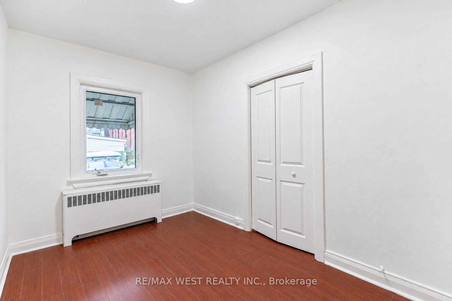 203 Islington Avenue Main Property Photo 31