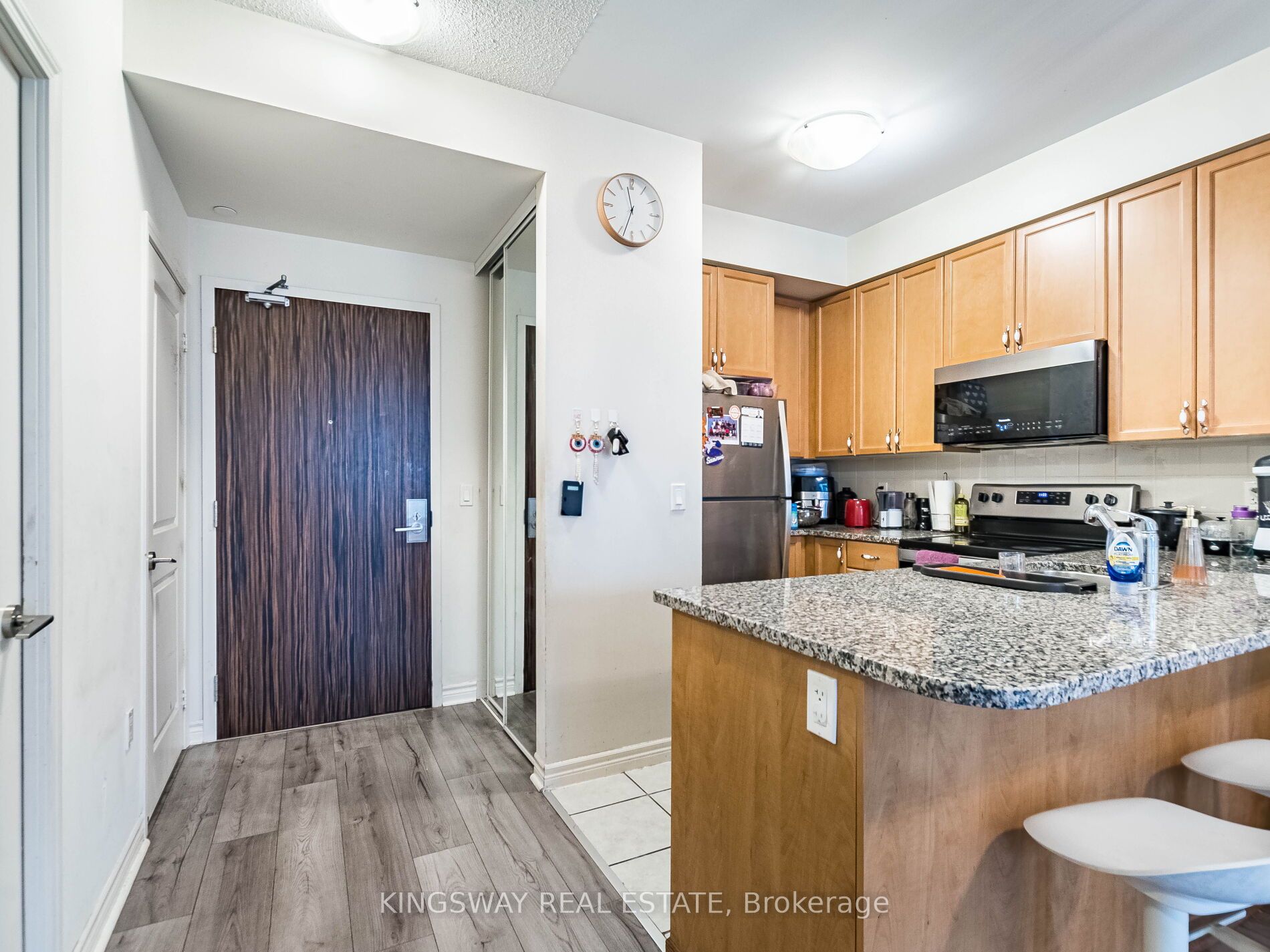 349 Rathburn Road Ph 111 Property Photo 15