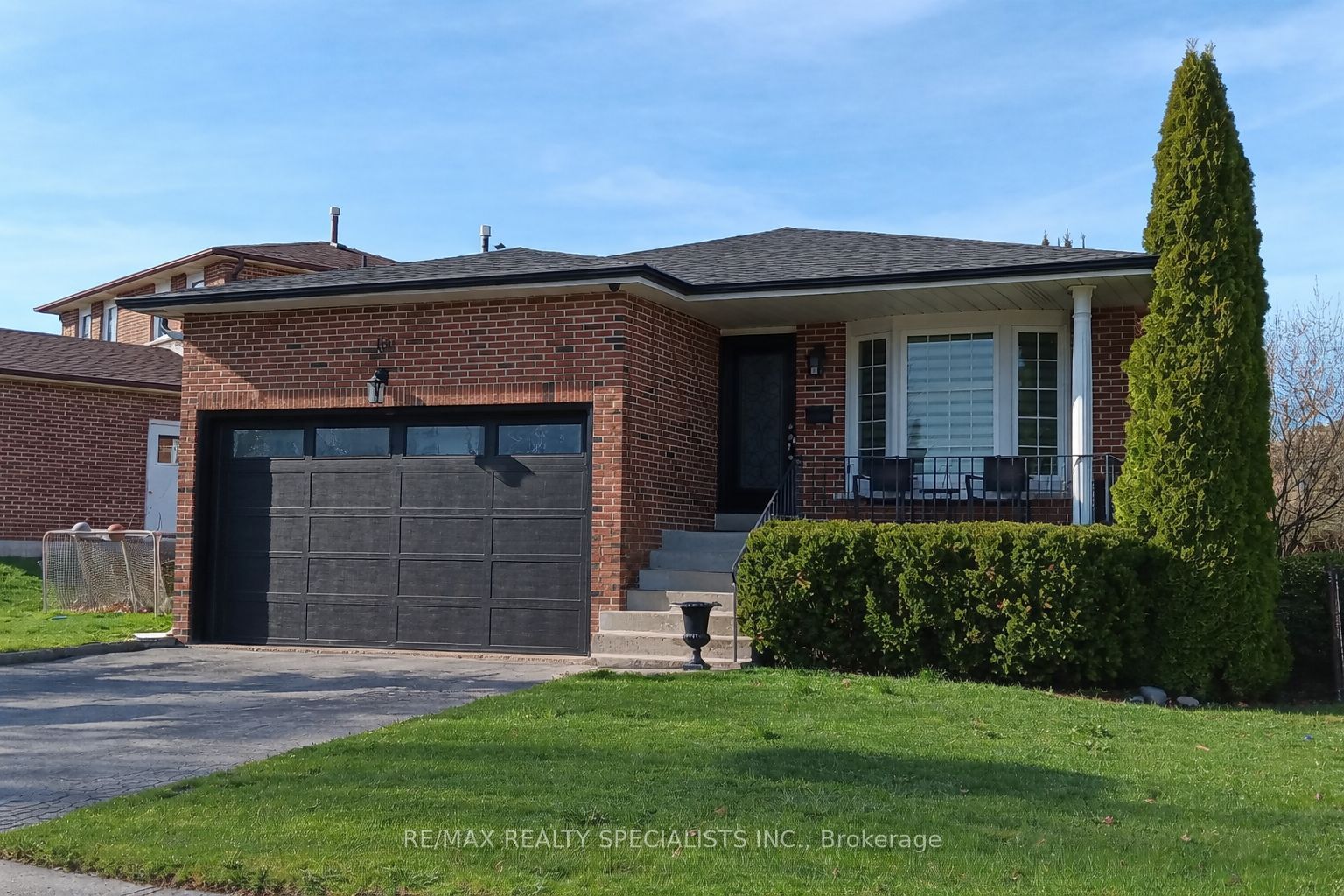 100 Princeton Terrace Property Photo 2
