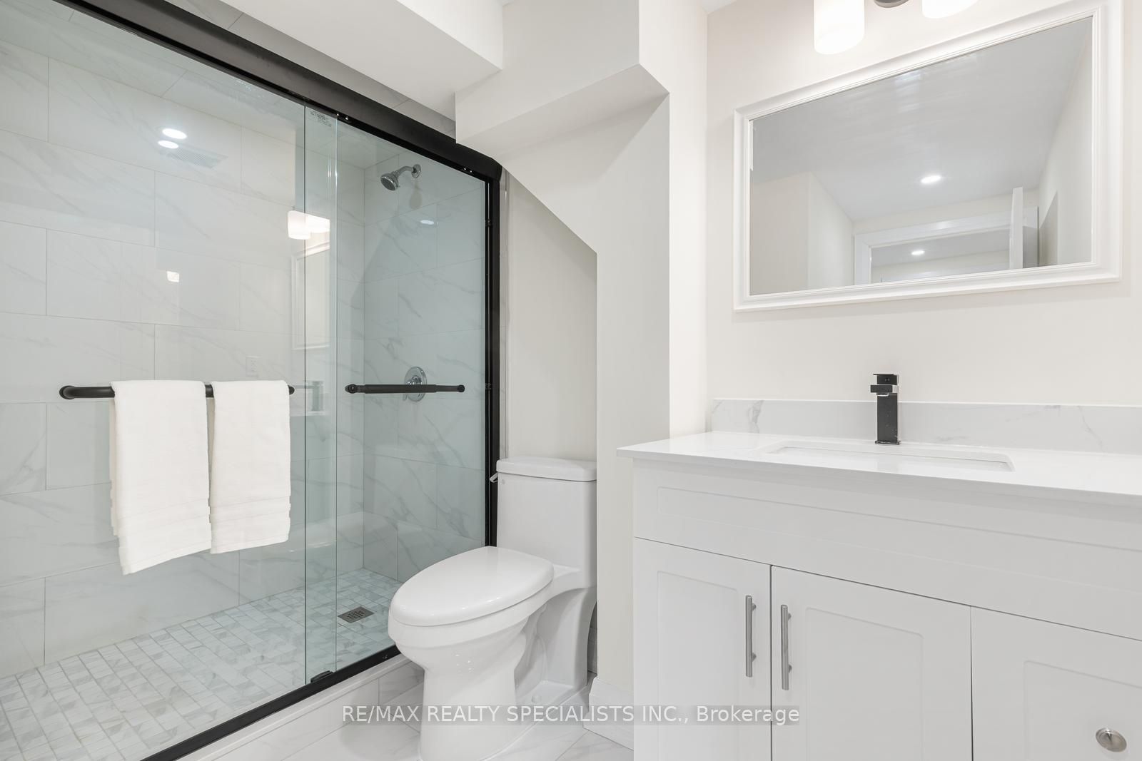 100 Princeton Terrace Property Photo 44