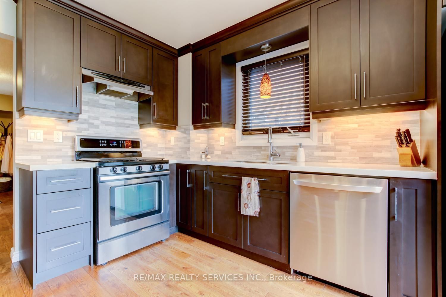 16 Cavalier Court Property Photo 17