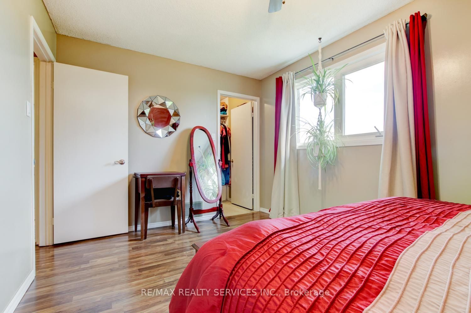 16 Cavalier Court Property Photo 24