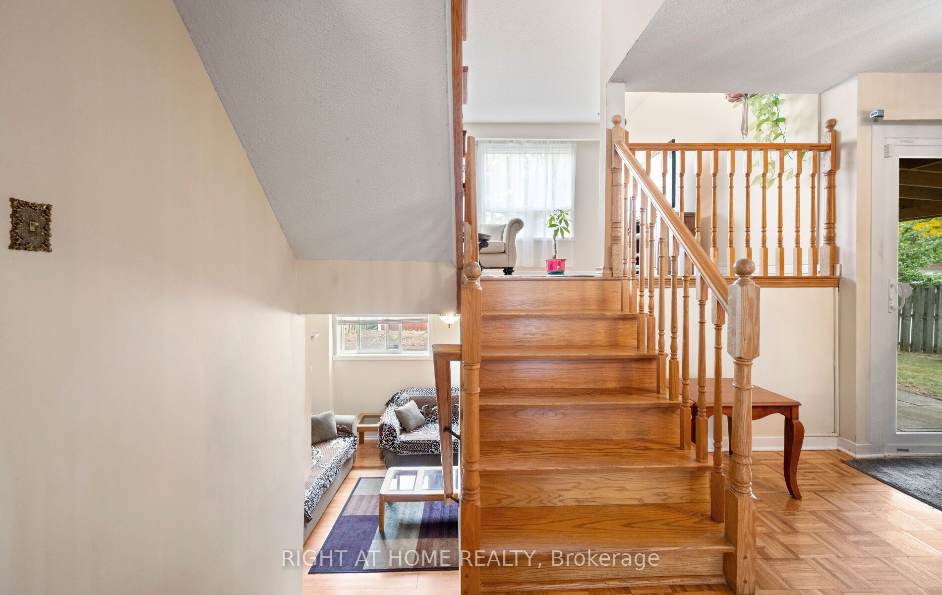 875 Messenger Meadow Drive Property Photo 15