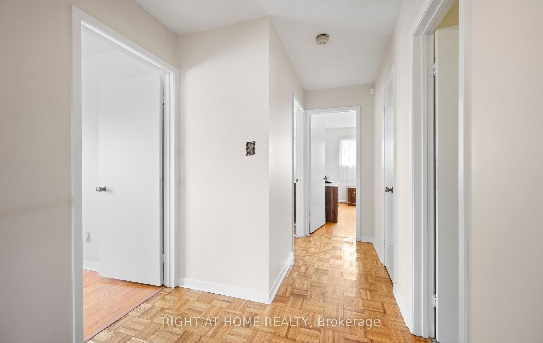 875 Messenger Meadow Drive Property Photo 19
