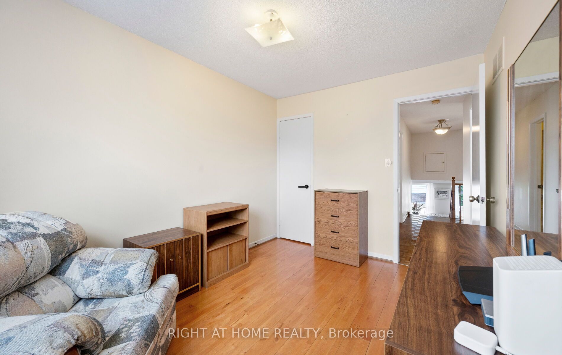 875 Messenger Meadow Drive Property Photo 23