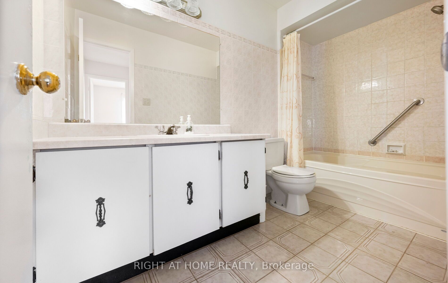 875 Messenger Meadow Drive Property Photo 28