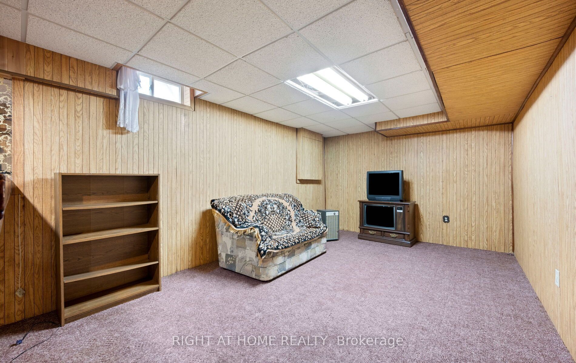 875 Messenger Meadow Drive Property Photo 36