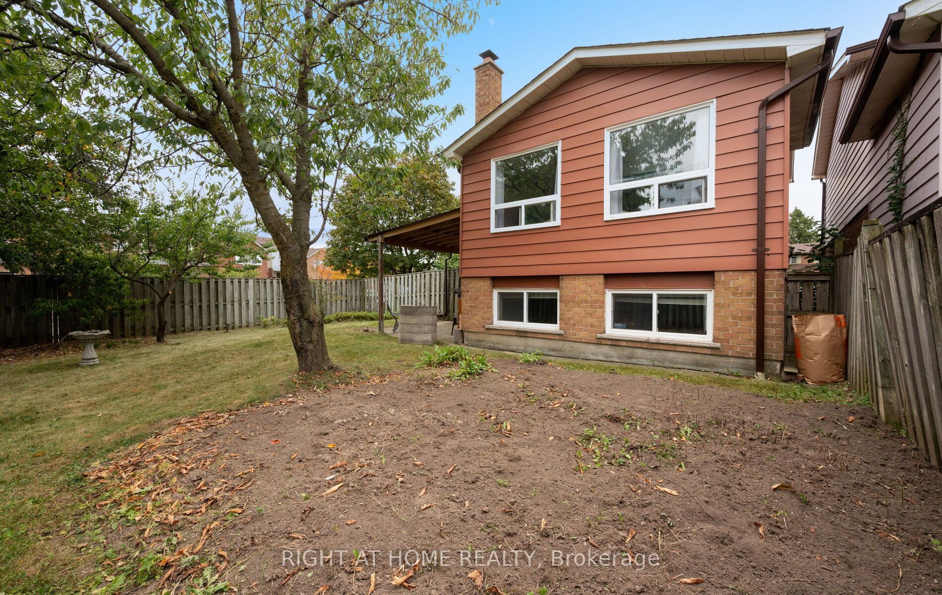 875 Messenger Meadow Drive Property Photo 46