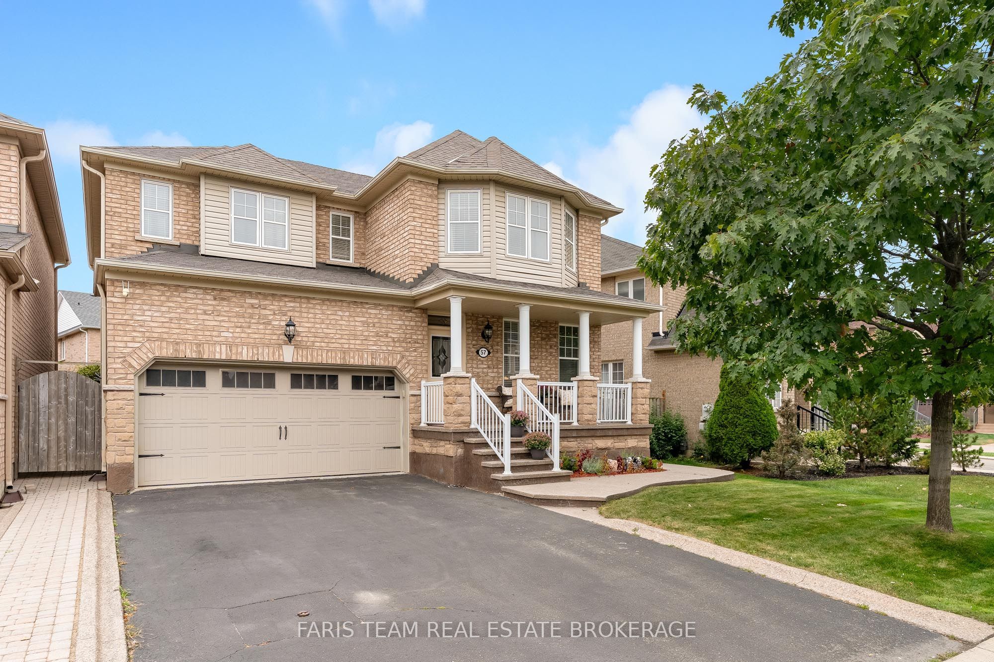 57 Spotted Owl Crescent Property Photo 1