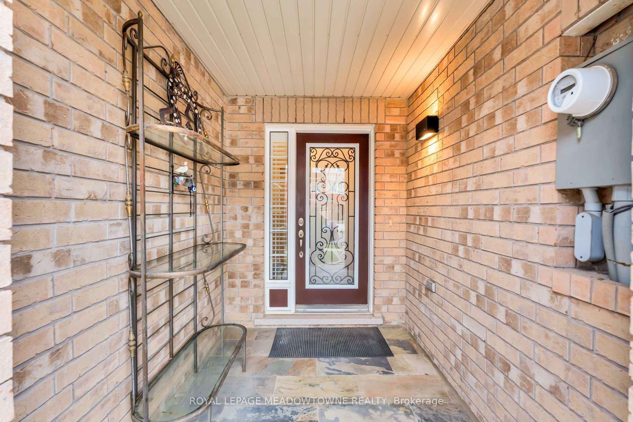 70 Betterton Crescent Property Photo 2