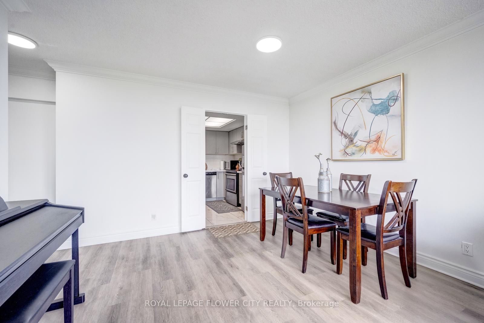 6 Humberline Drive 417 Property Photo 22