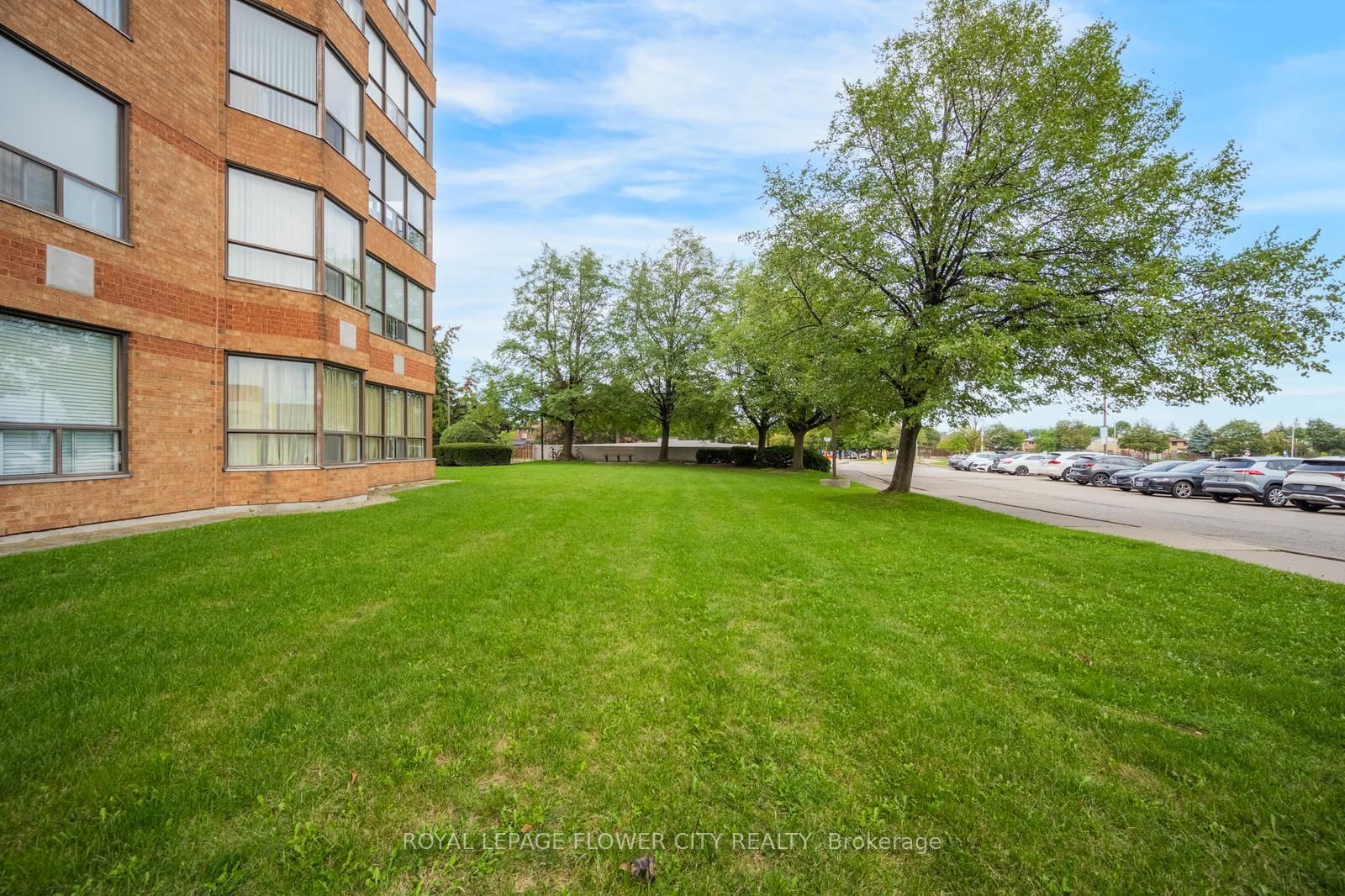 6 Humberline Drive 417 Property Photo 48