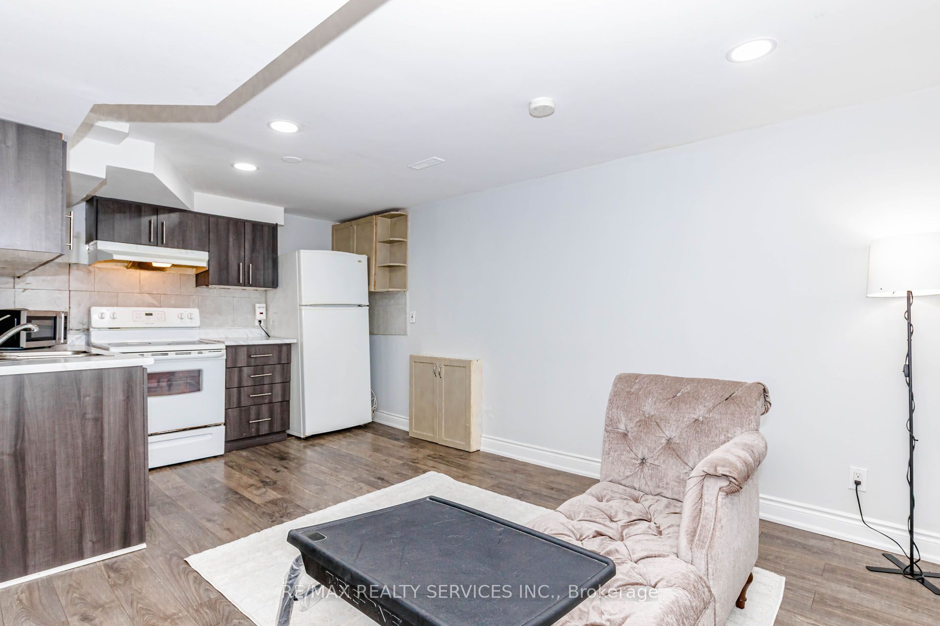 20 Murdoch Drive Property Photo 41