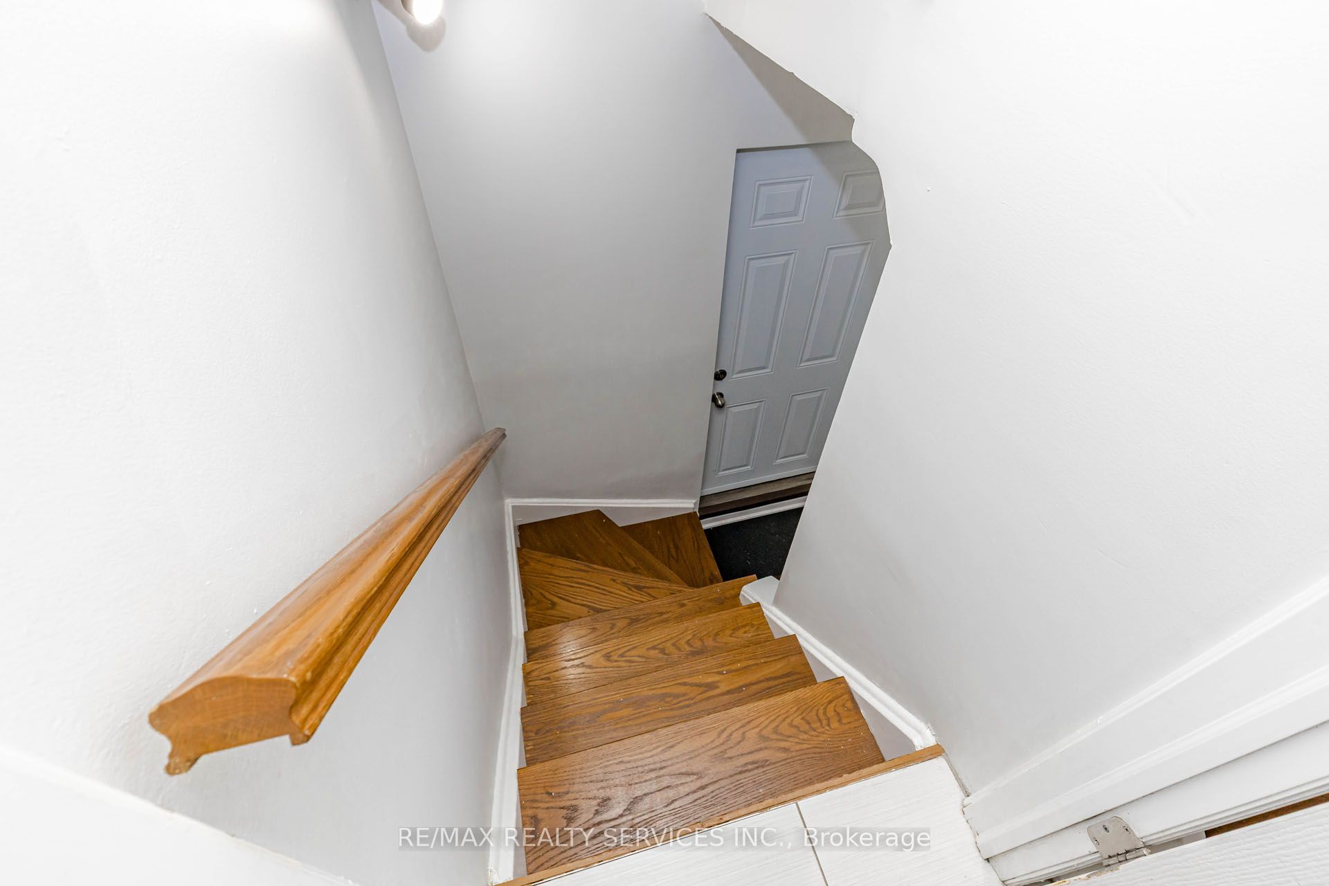 20 Murdoch Drive Property Photo 49
