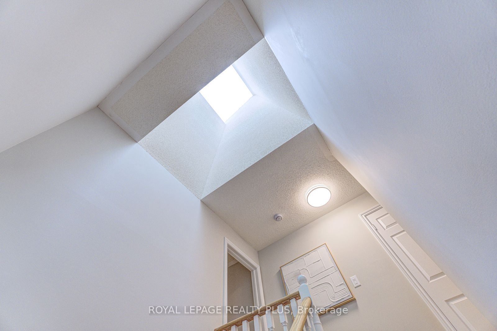 5490 Glen Erin Drive 3 Property Photo 26