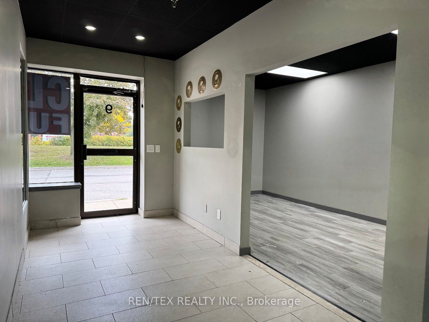 2500 Williams Parkway E 8-9 Property Photo 3