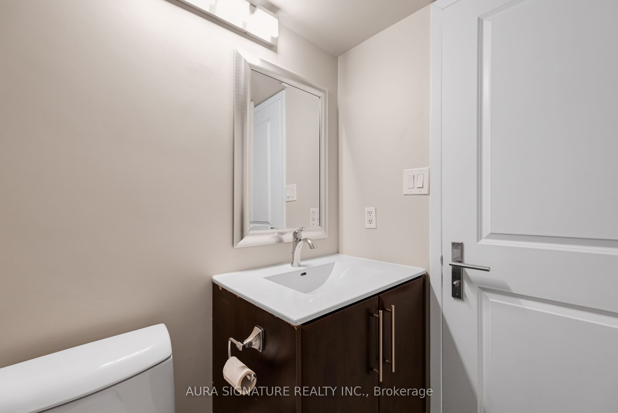 3 Hickory Tree Road 1010 Property Photo 20