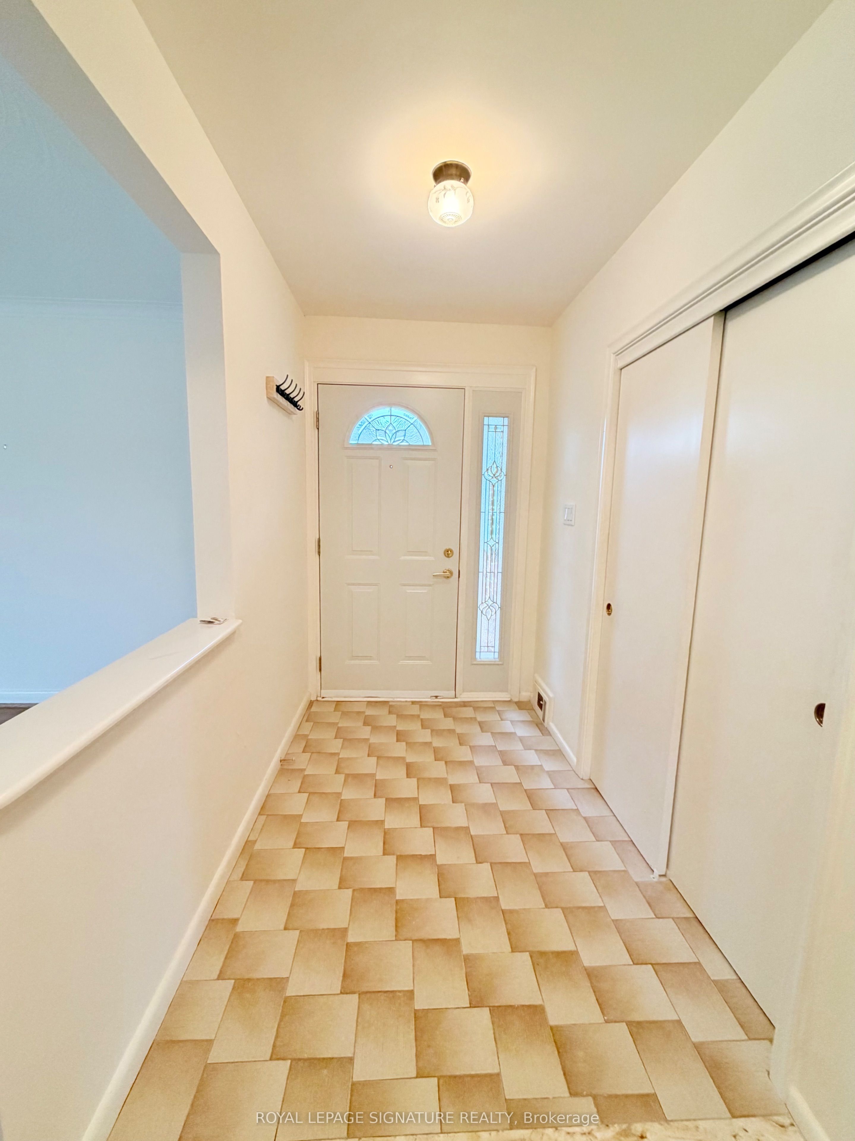 3 Avery Avenue Main Property Photo 6