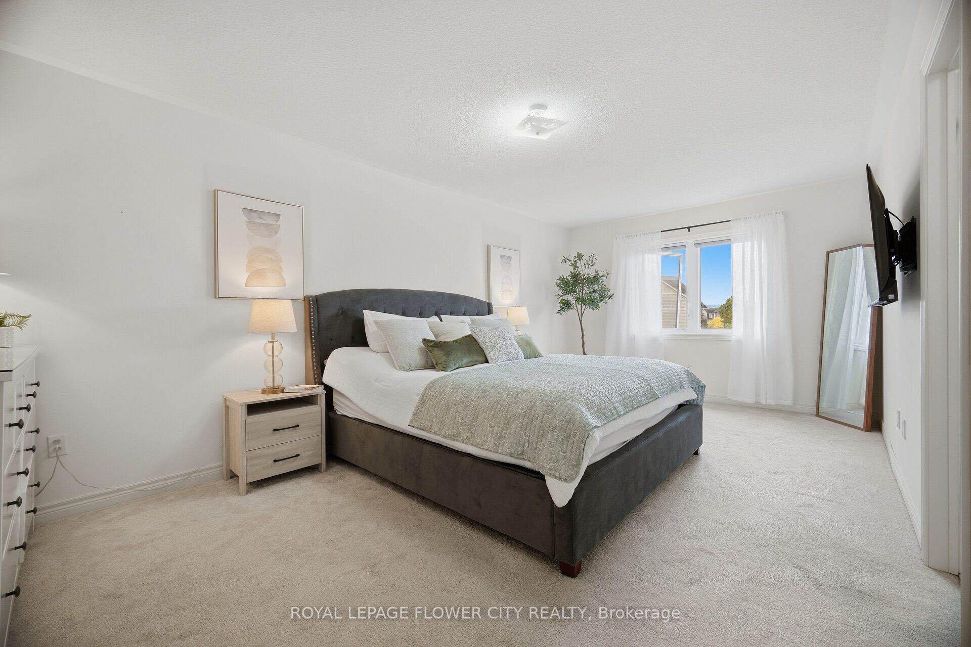 381 Cedric Terrace Property Photo 20