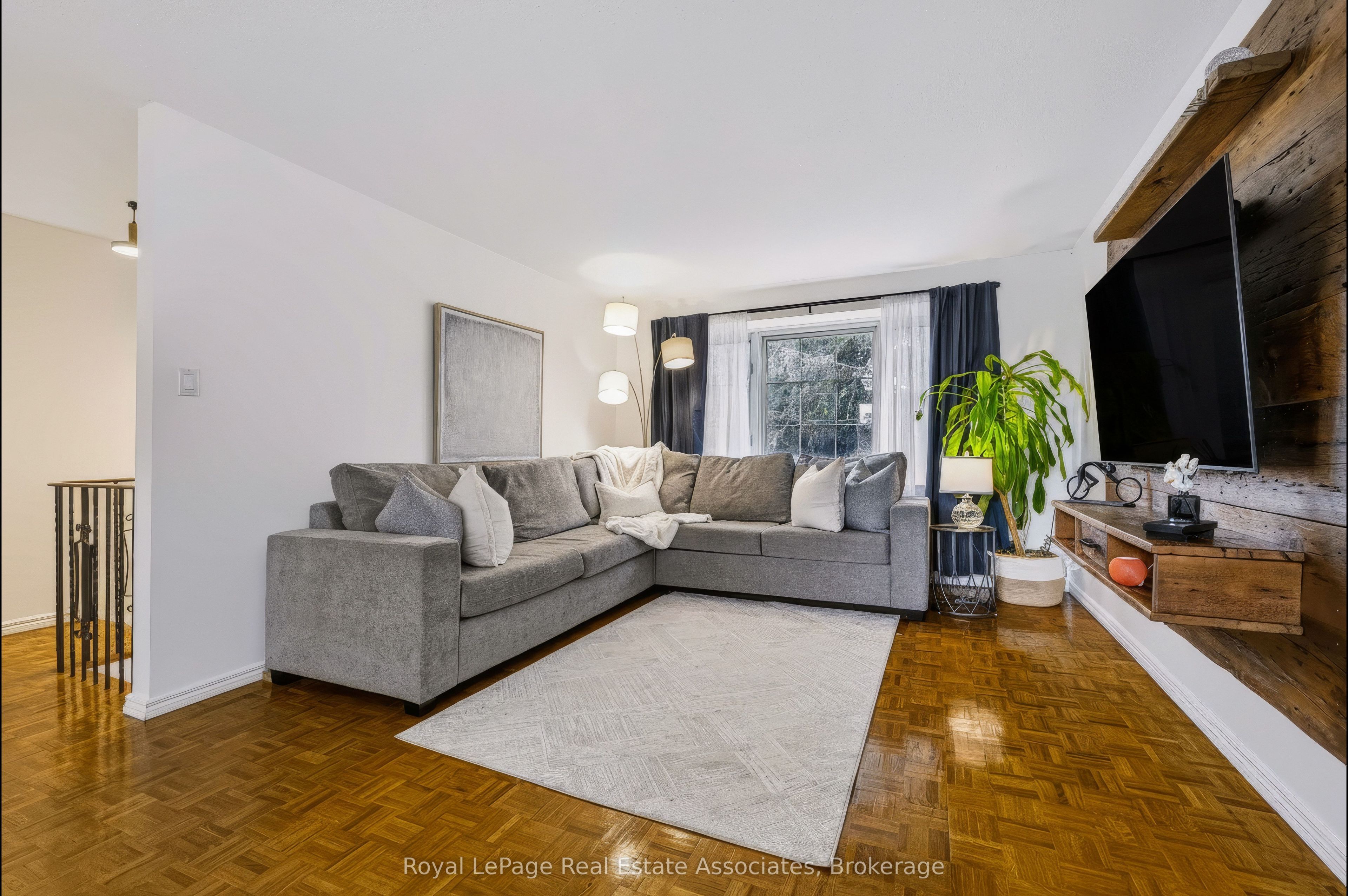 829 Willow Avenue Property Photo 10