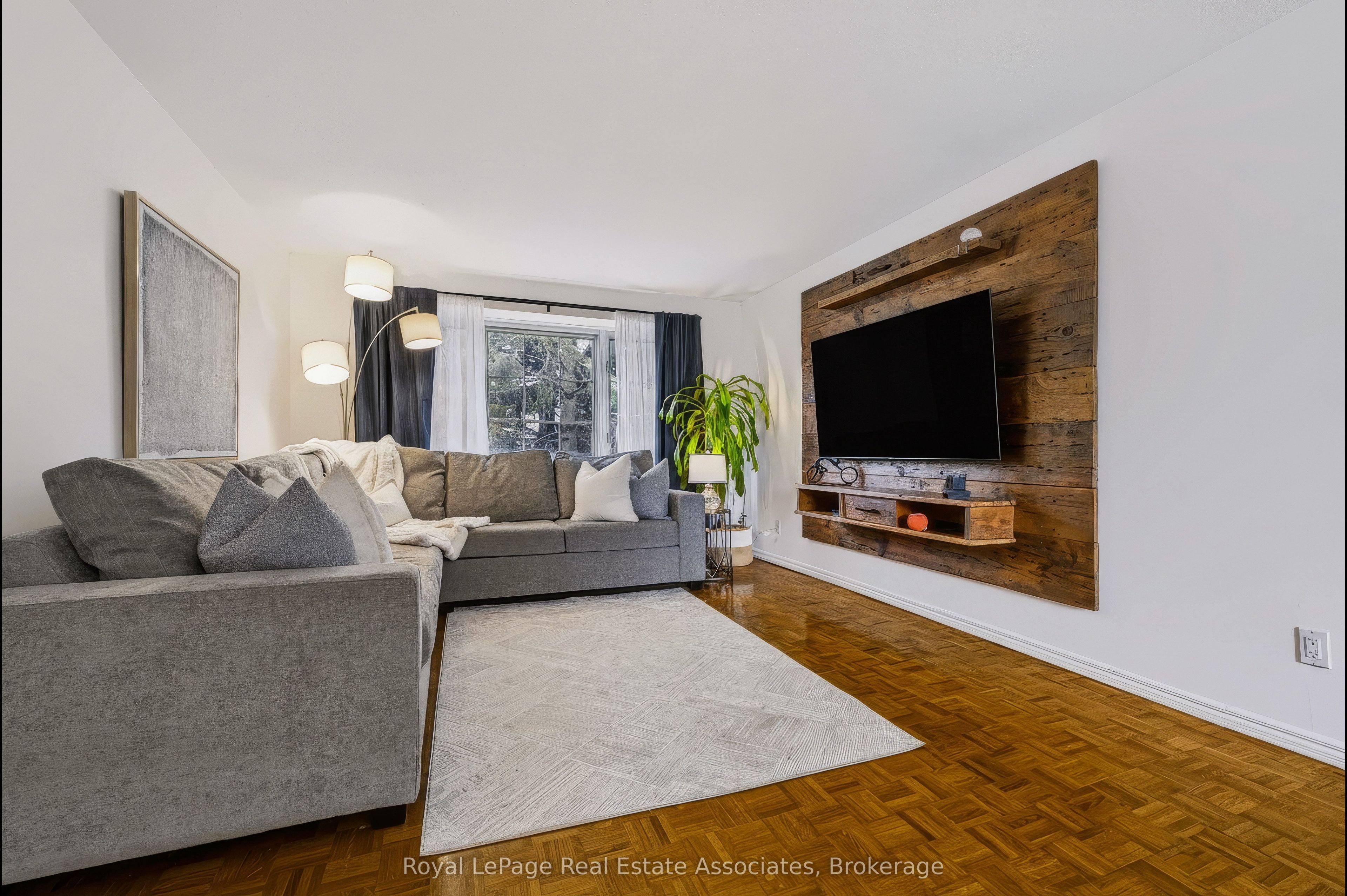 829 Willow Avenue Property Photo 11