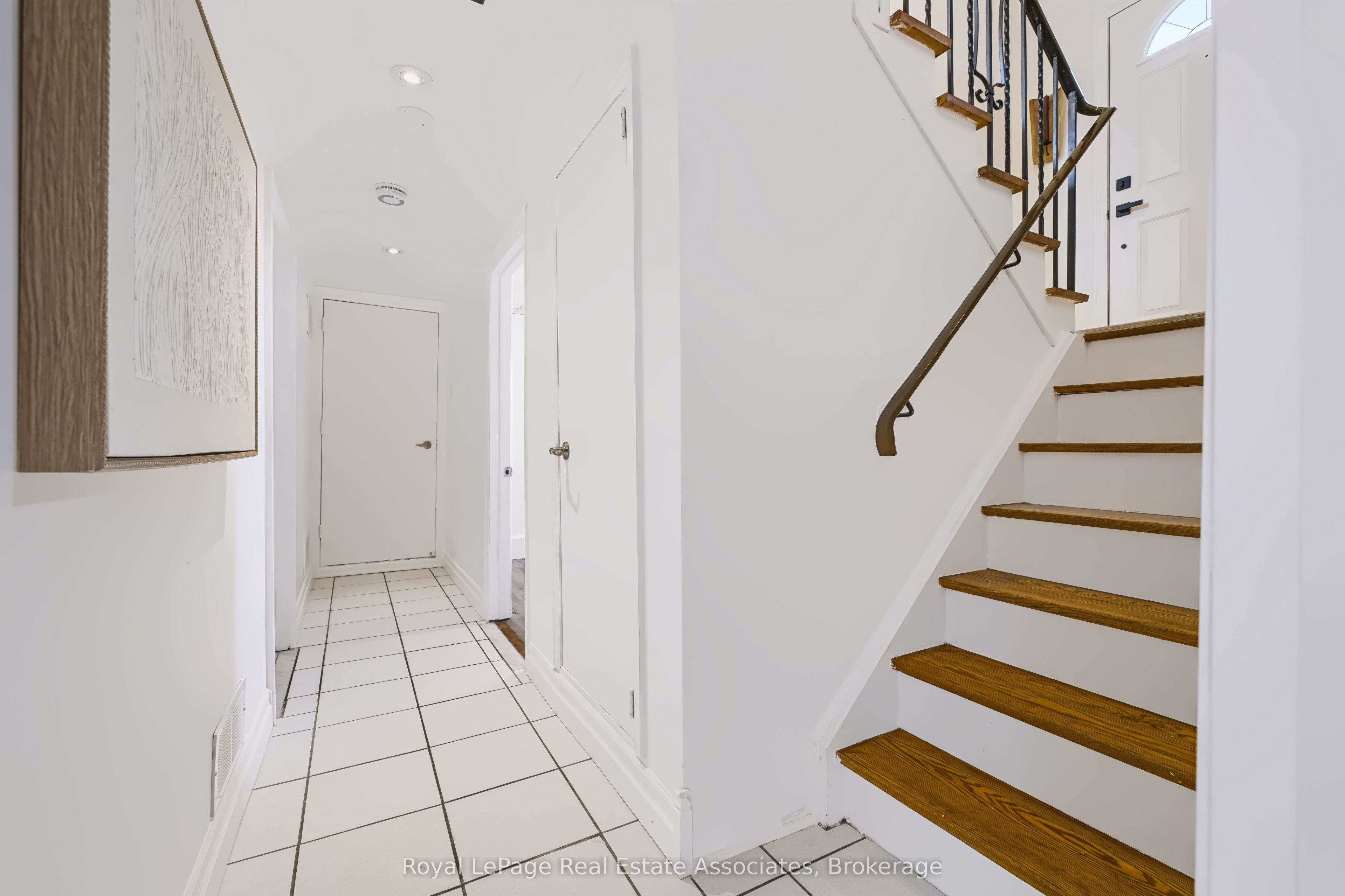 829 Willow Avenue Property Photo 28