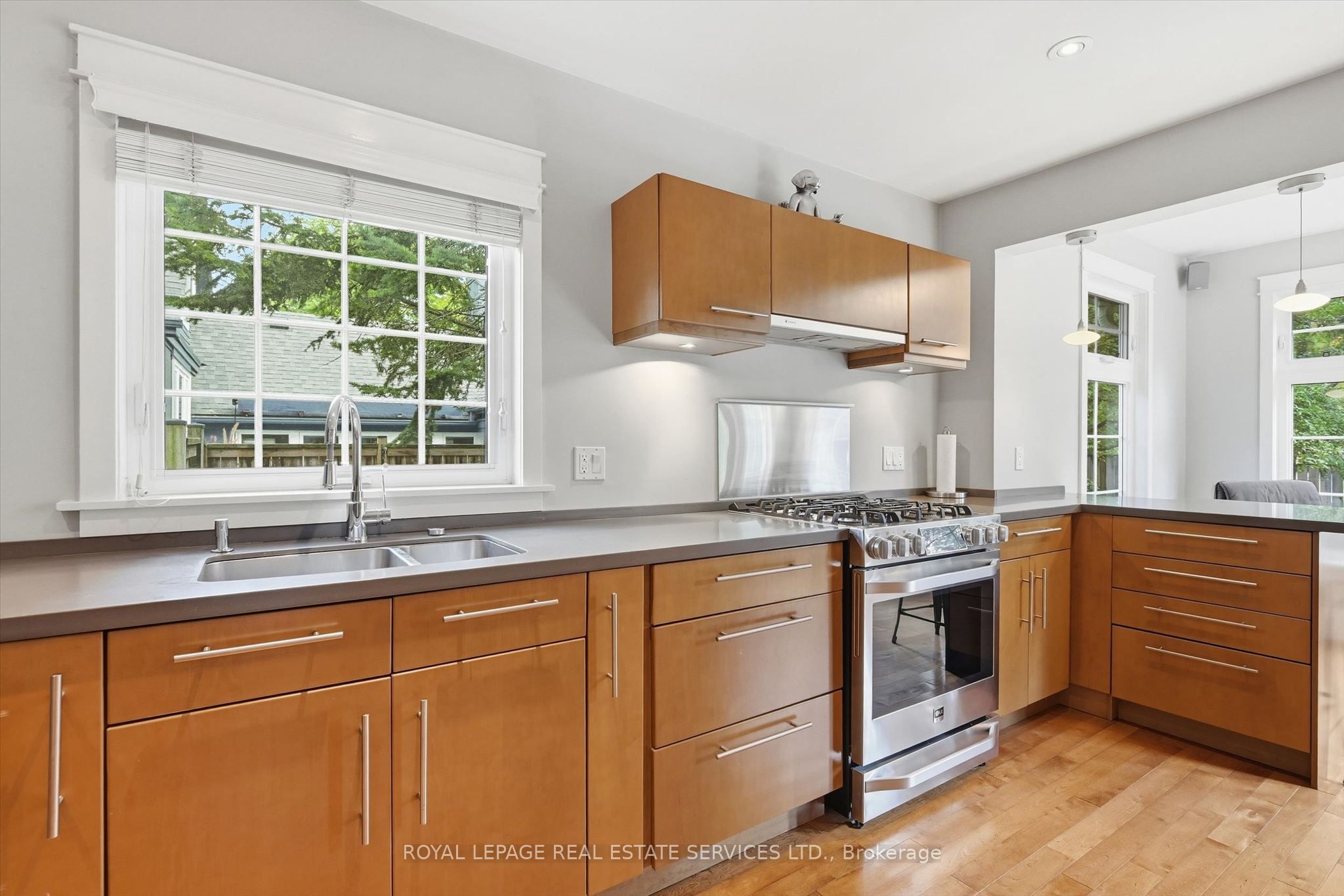 32 Anderson Street Property Photo 19