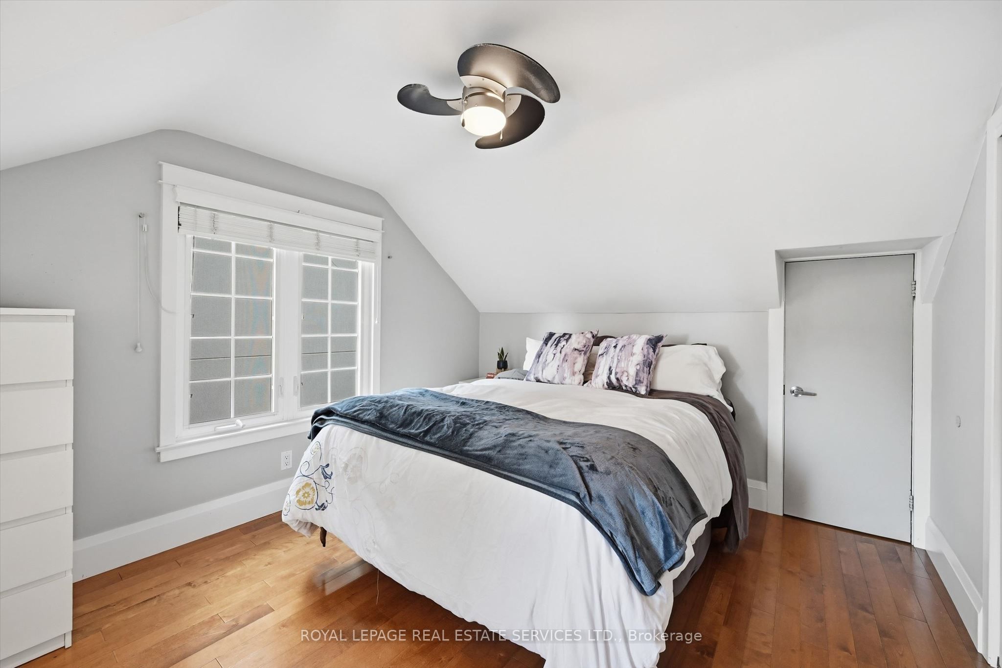 32 Anderson Street Property Photo 24