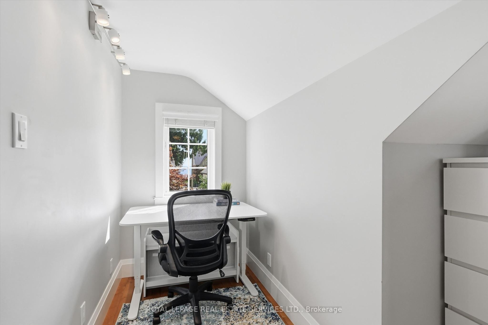 32 Anderson Street Property Photo 27