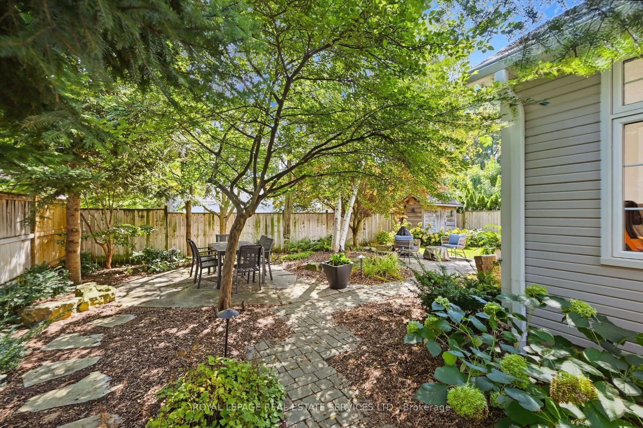 32 Anderson Street Property Photo 36