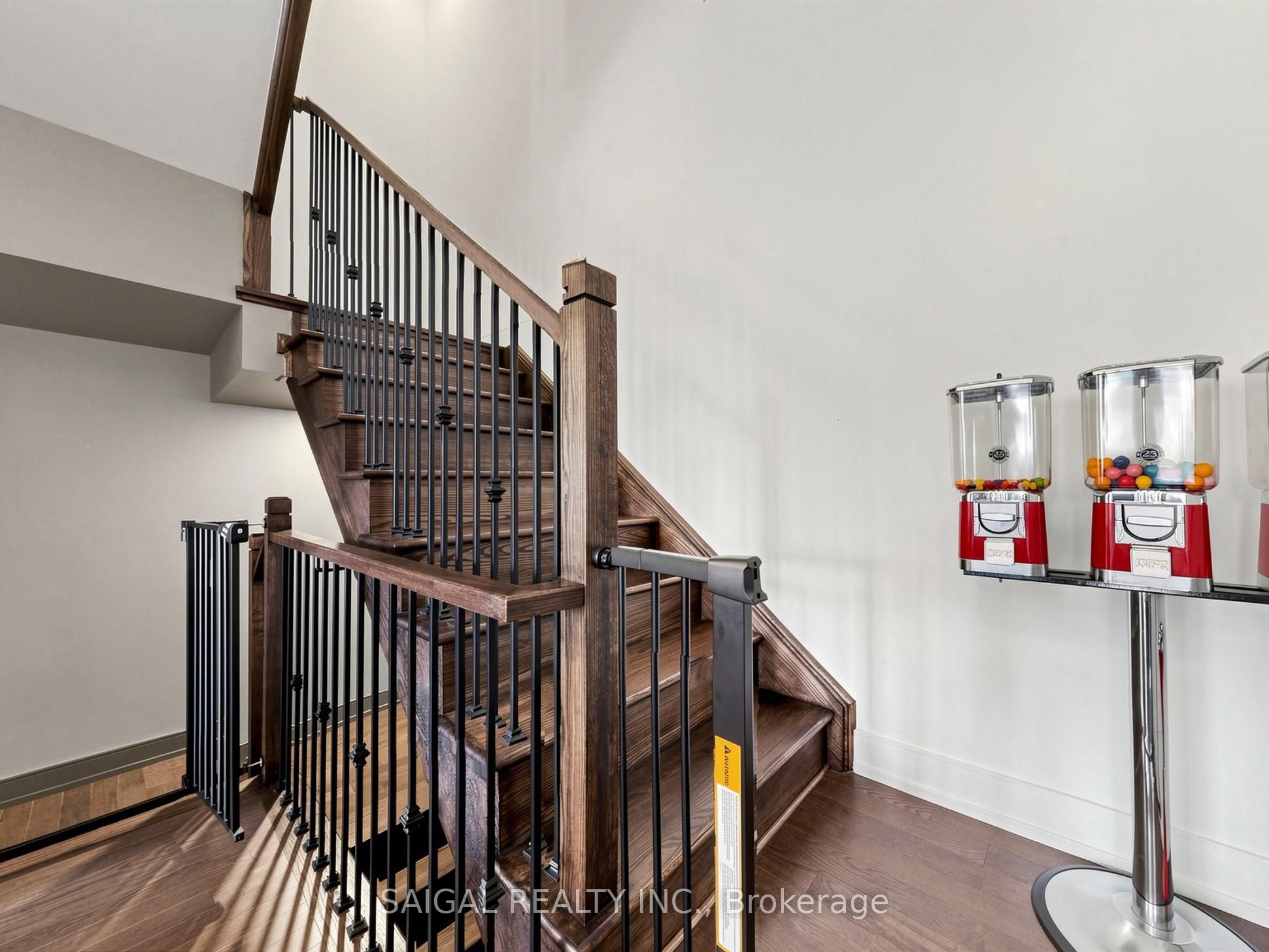 1347 Clarriage Court Property Photo 29
