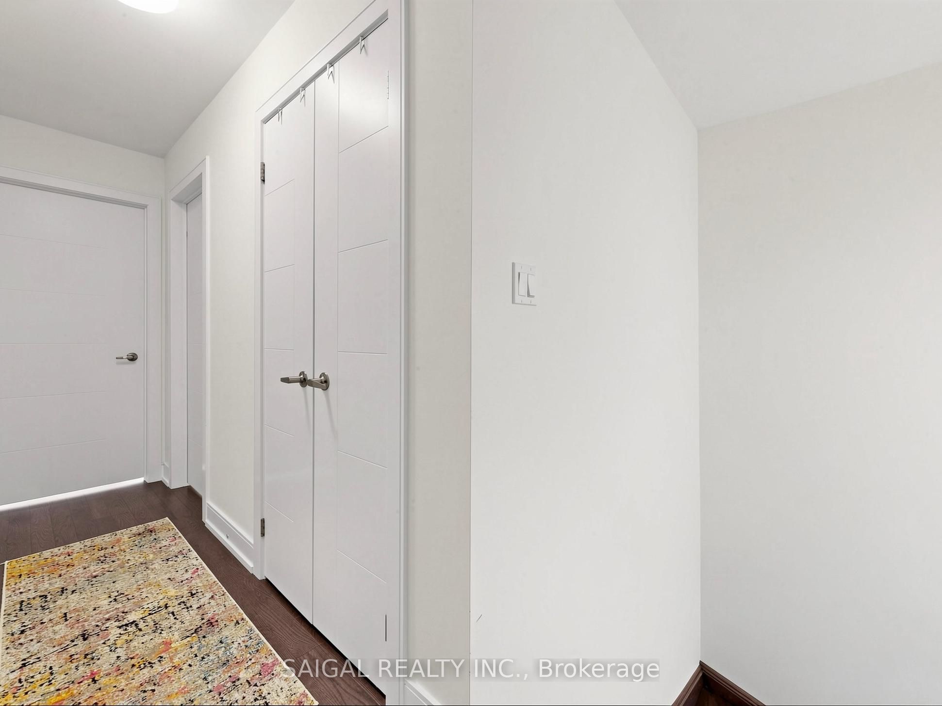 1347 Clarriage Court Property Photo 31