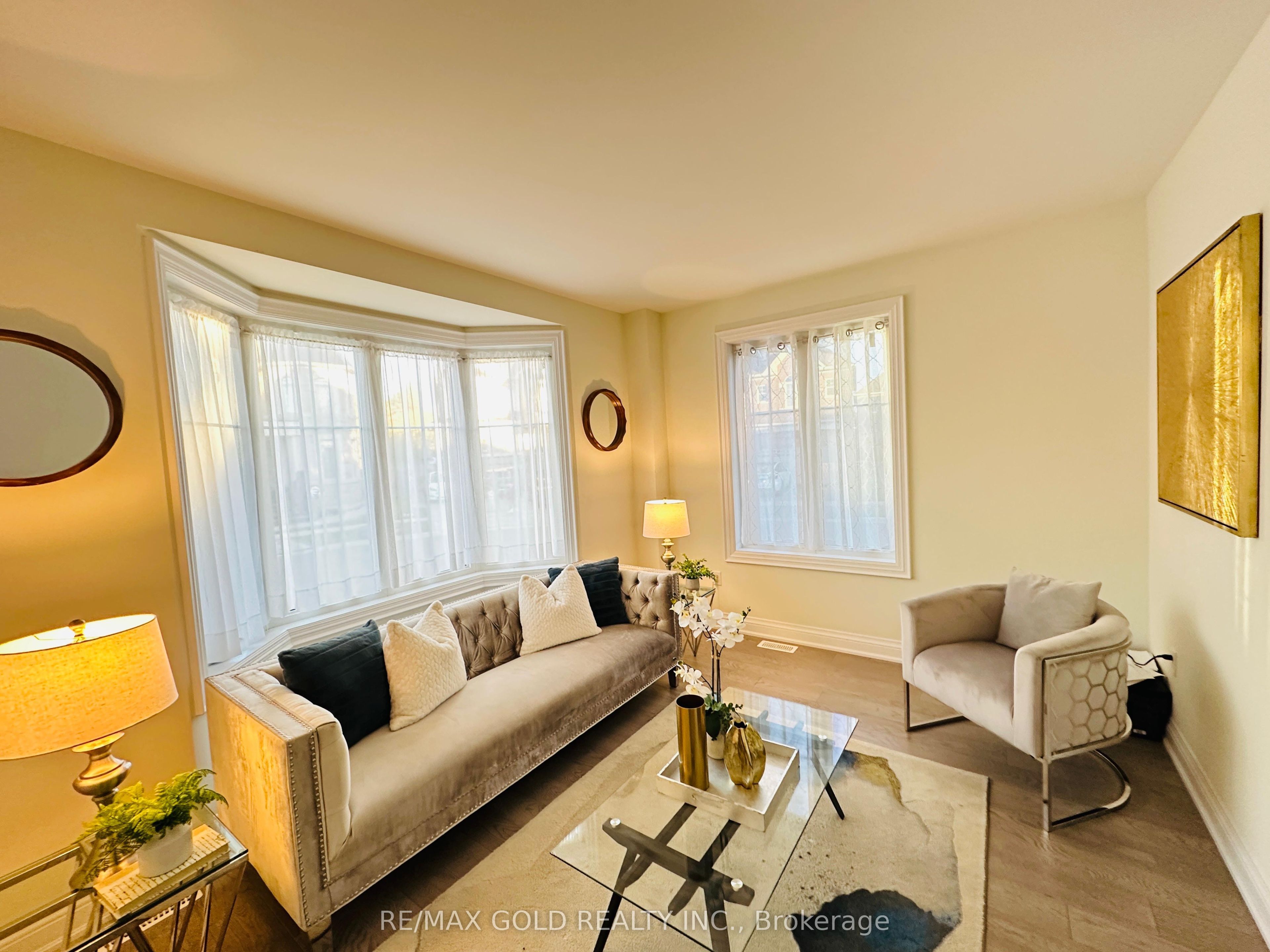 15 Farringdon Crescent Property Photo 46