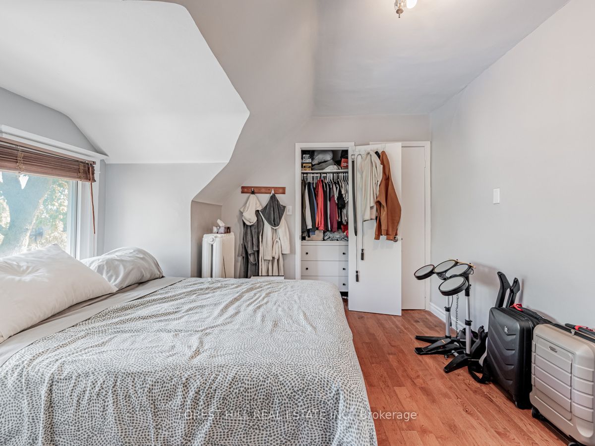12 Salem Avenue 3 Property Photo 14