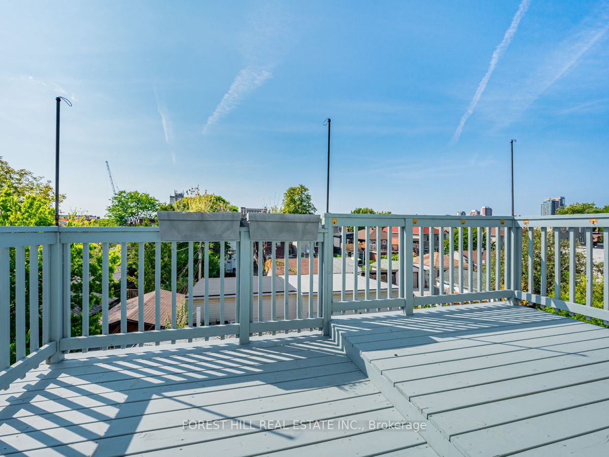 12 Salem Avenue 3 Property Photo 18