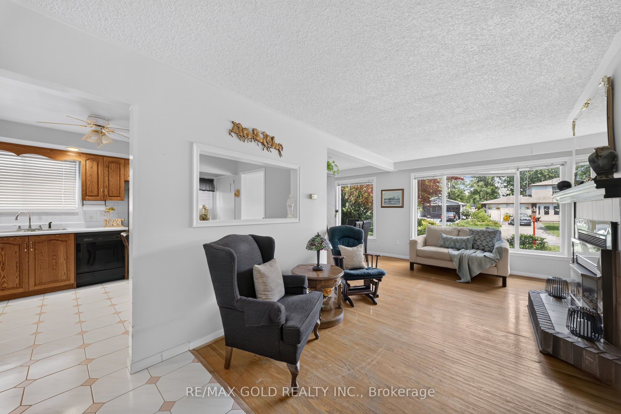 25 Drayton Crescent Property Photo 7