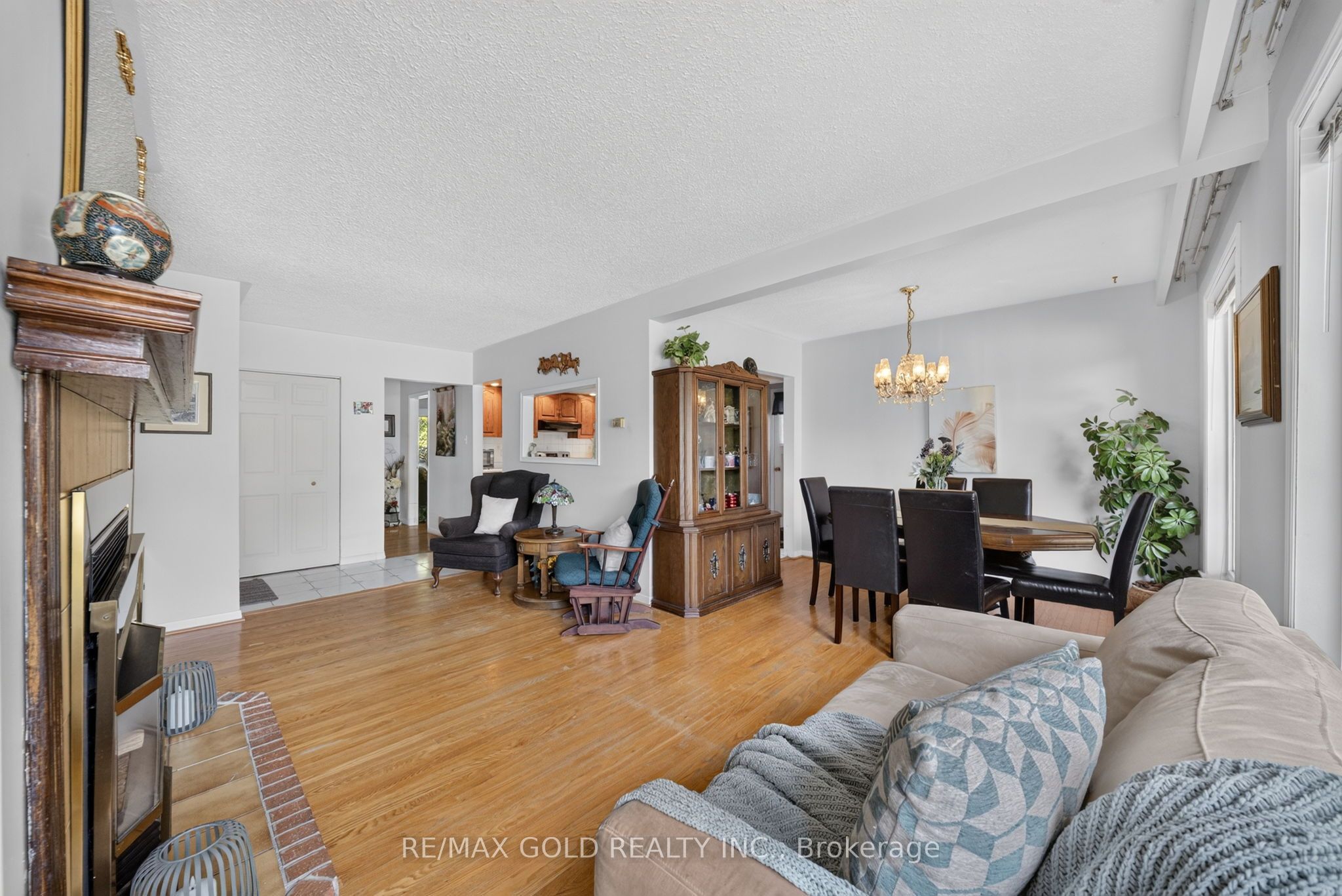 25 Drayton Crescent Property Photo 12