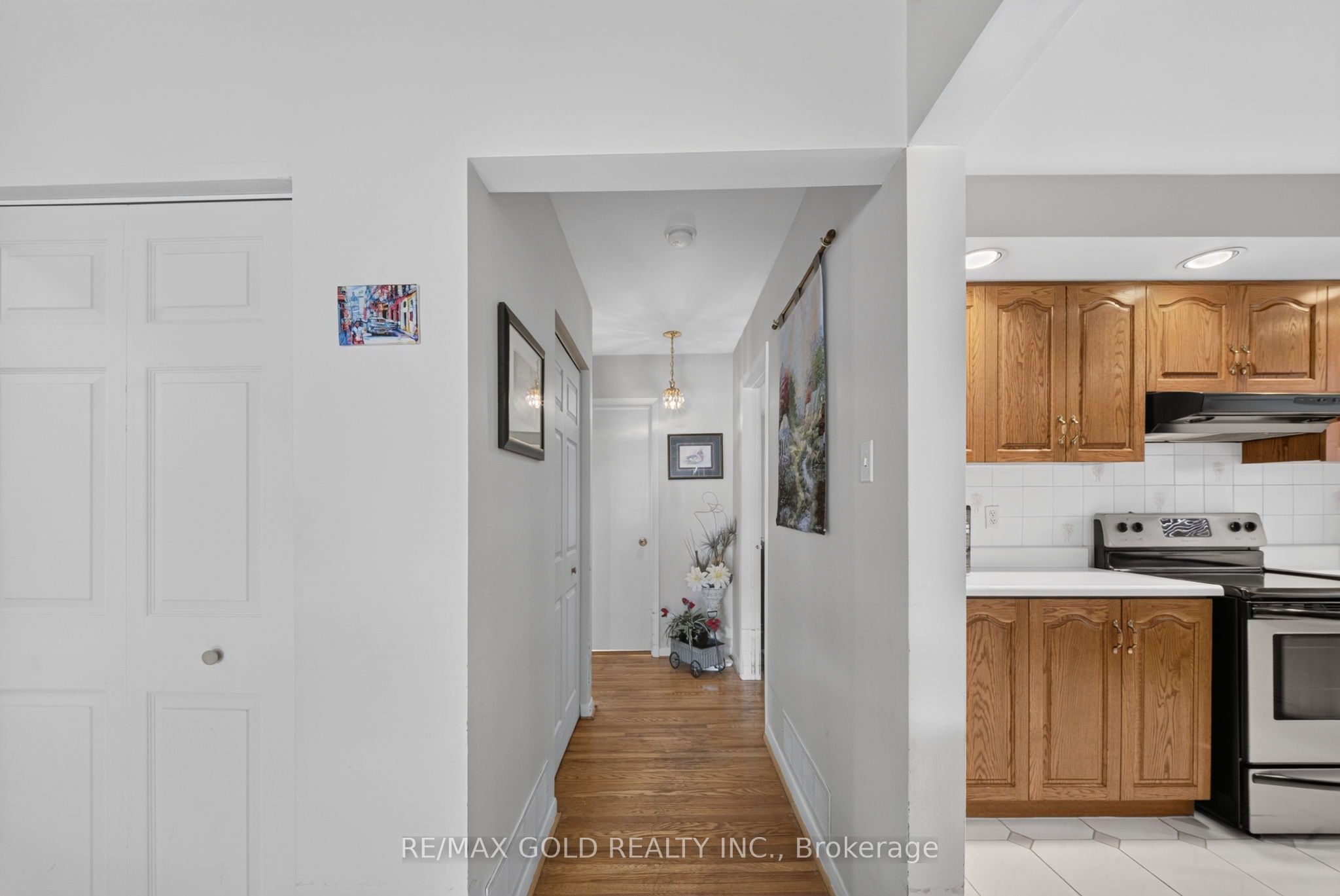 25 Drayton Crescent Property Photo 23