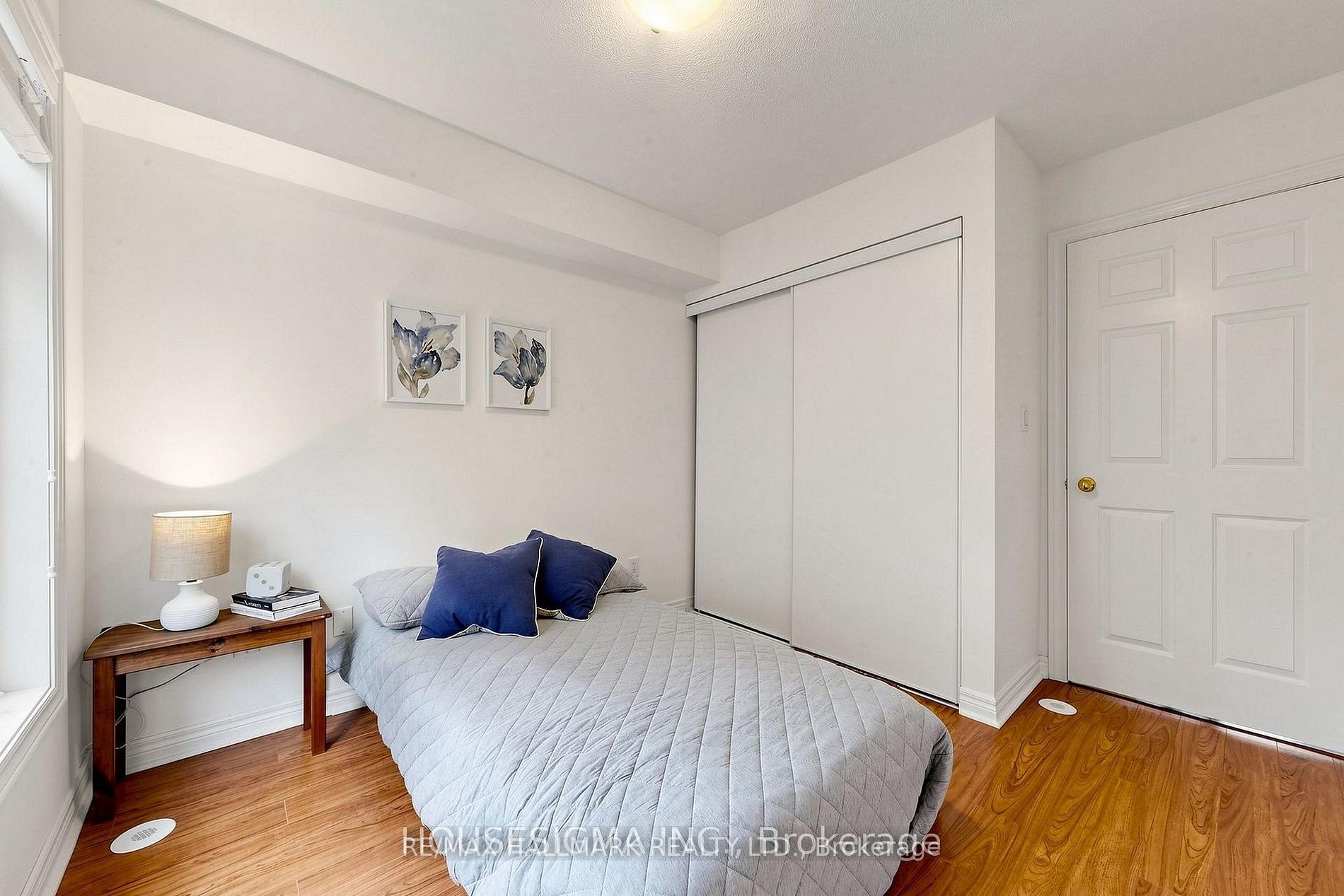870 Jane Street 106 Property Photo 16