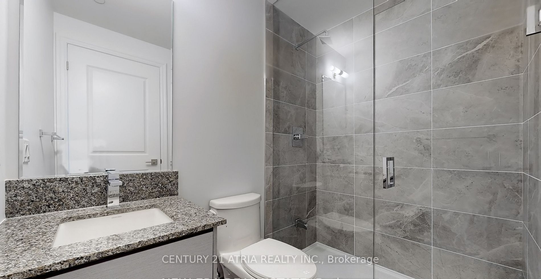 30 Elm Drive W 2811 Property Photo 6