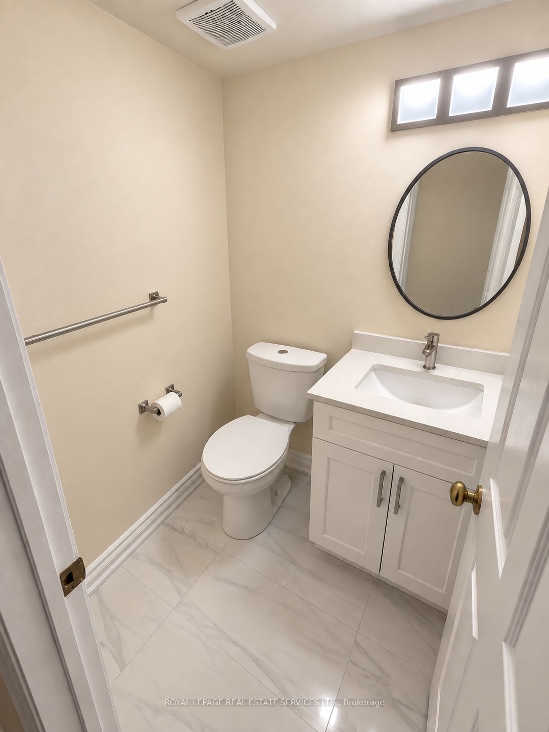 742 Winterton Way Property Photo 6