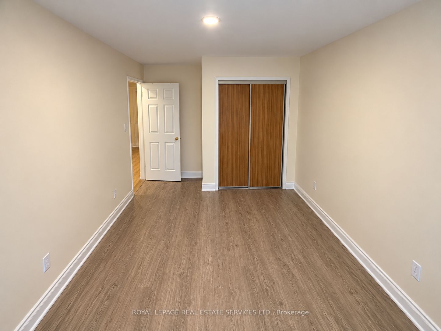 742 Winterton Way Property Photo 12